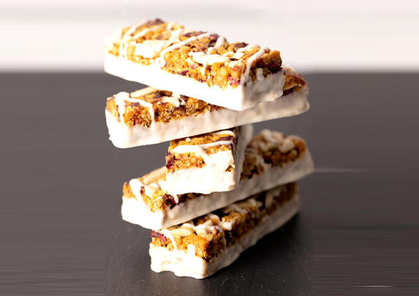 Protein Powder vs. Energy Bars: What's the Difference?